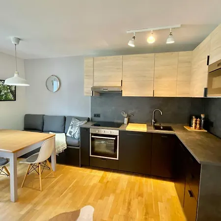 Appartamento Claudia 2 By Smr - Inc And Near Gondola Rauris